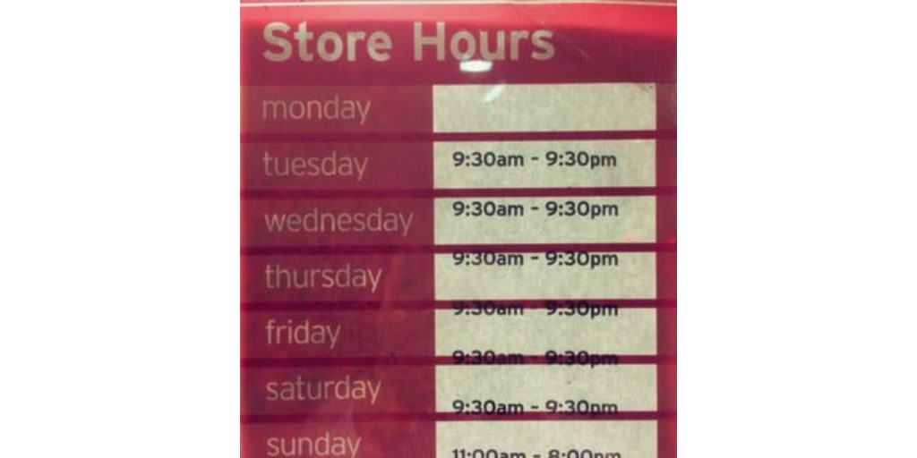 Regular Store Hours at TJ Maxx