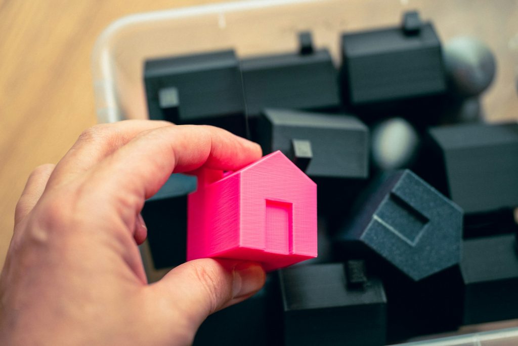 Key Factors to Consider When Selling Your House
